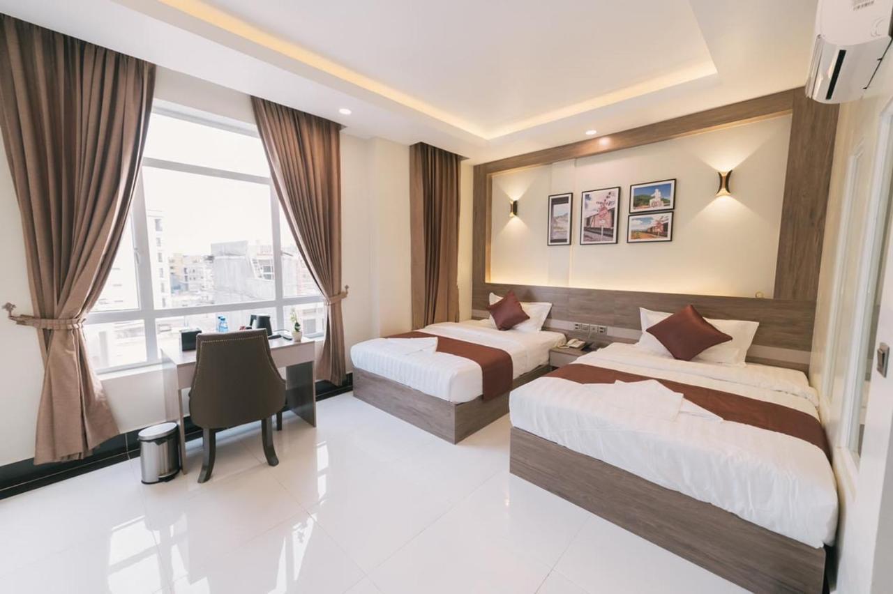 Twin Hotel Kampot Bagian luar foto
