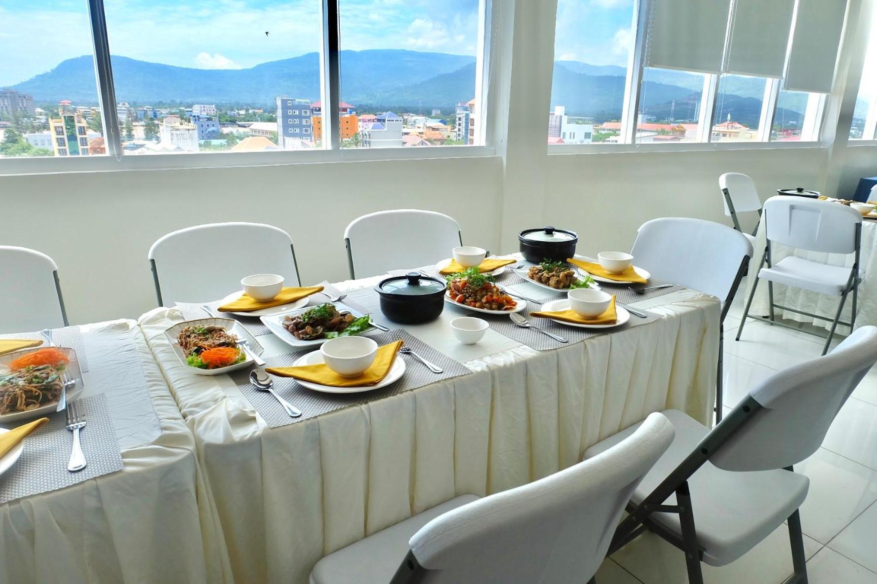 Twin Hotel Kampot Bagian luar foto