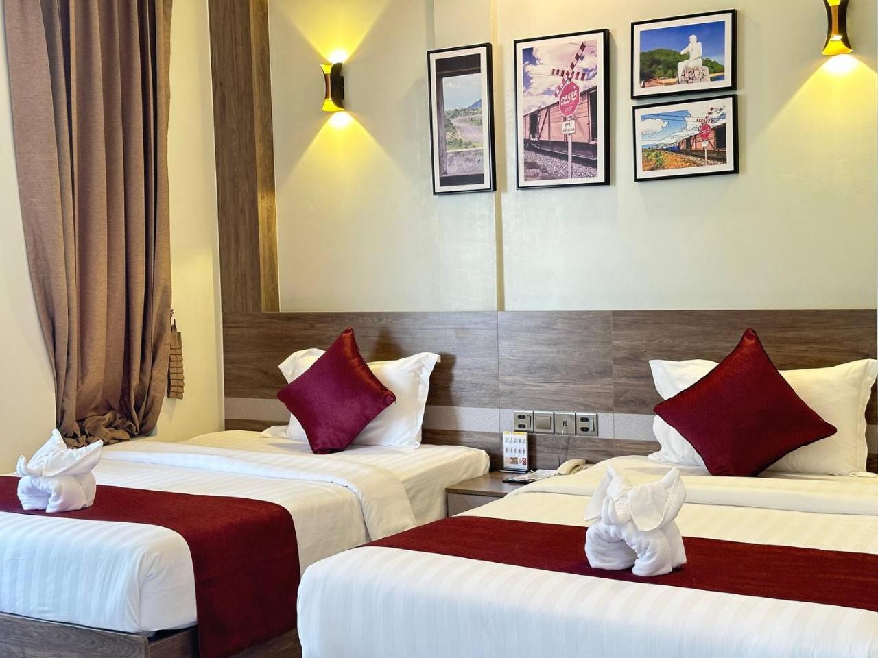 Twin Hotel Kampot Bagian luar foto